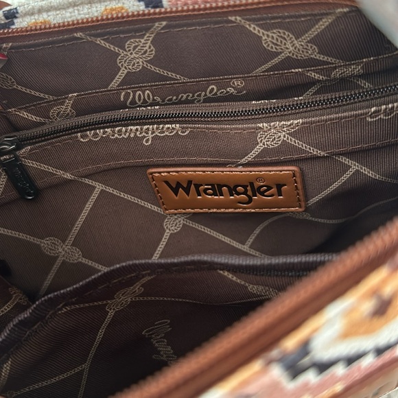 NWT Wrangler Southwestern Dual Sided Print Small Canvas Tote/Crossbody - Picture 7 of 9